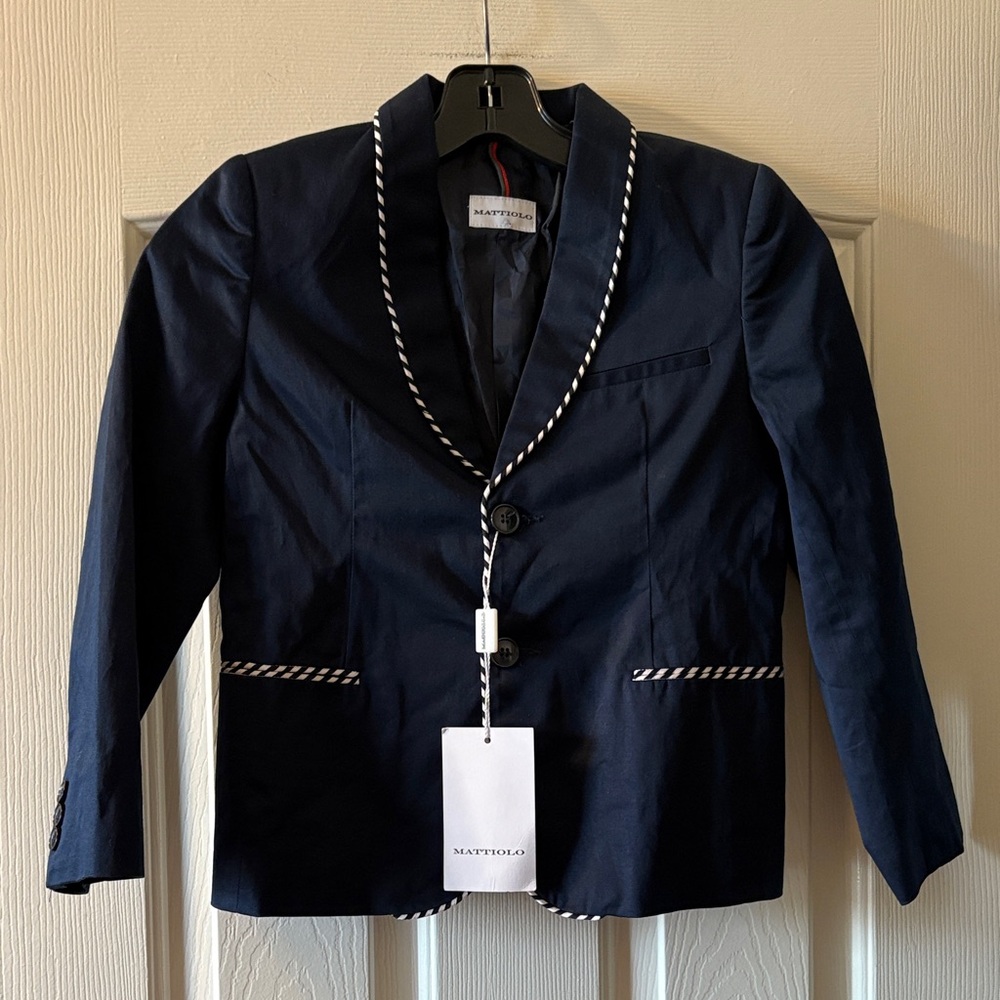 Mattiolo NWT Boys Navy Blue Blazer with white trim size‎ 6-8